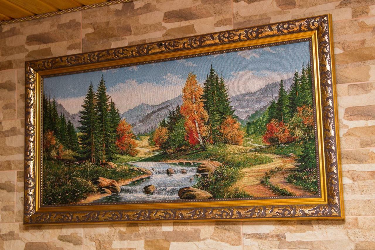 Карпатське Сяйво Hotell Synevyr Exteriör bild