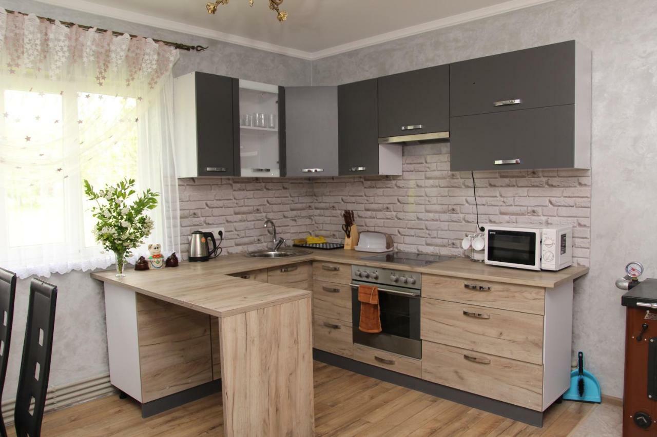 Карпатське Сяйво Hotell Synevyr Exteriör bild